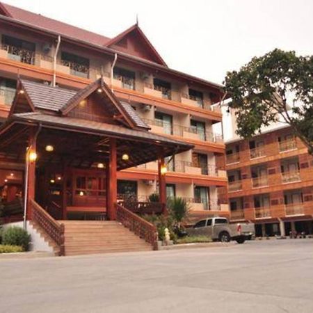 Baankhun Chiang Mai Hotel Kültér fotó