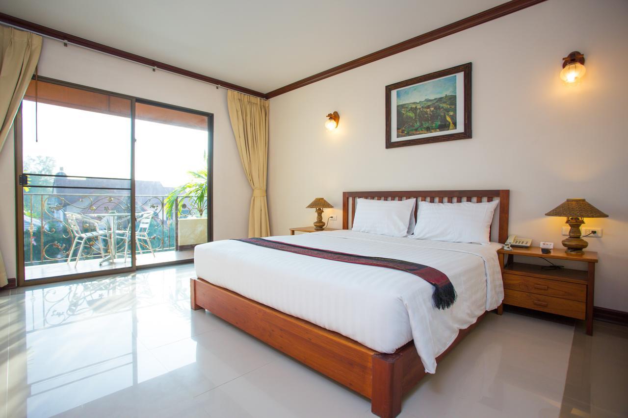 Baankhun Chiang Mai Hotel Kültér fotó